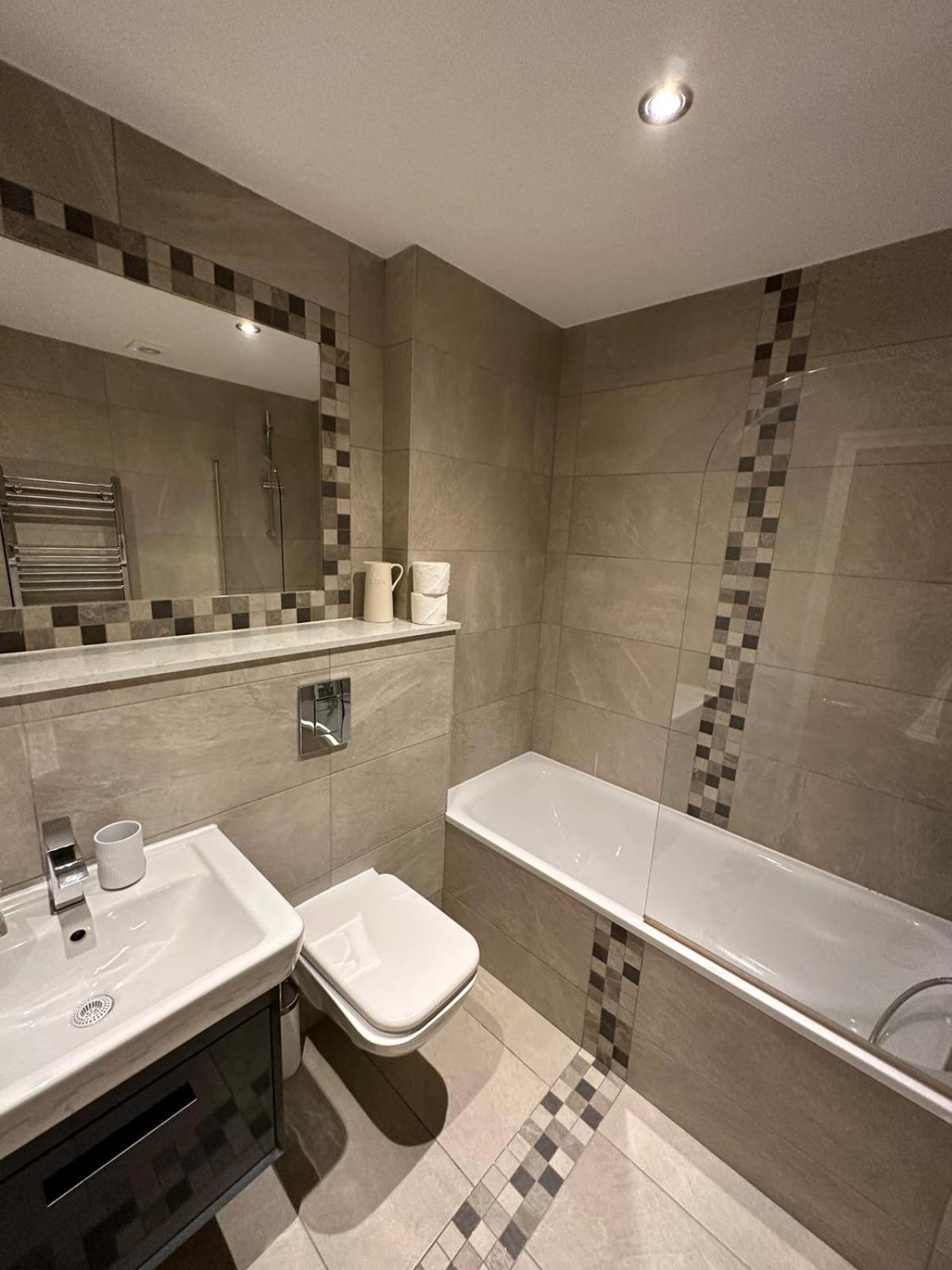 Barbican Pad By Condokeeper London Ngoại thất bức ảnh
